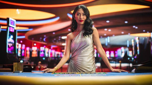 Multiplier climbing in real time with cash-out button ready